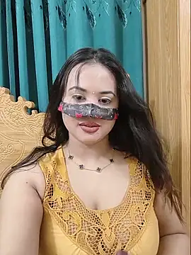 Beauty_Queen_Soniya Adlı Modelin Canlı XXX Sohbeti