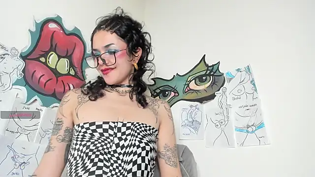 Онлайн чат XXX trinitty