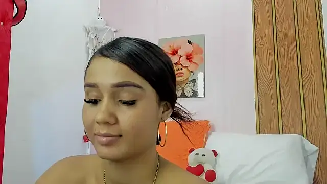 MarianaManzur élő XXX-chatje