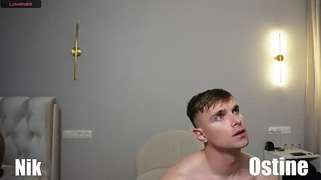 Nik_Sharp Chat XXX in diretta