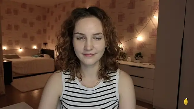 Megan_swiftss Adlı Modelin Canlı XXX Sohbeti