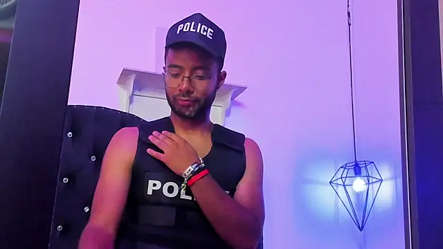 Arez_Vortex_ Webcam show