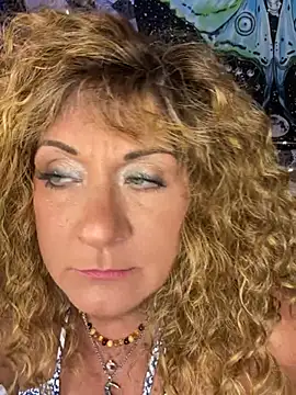 SuzyCatzzn Live XXX chat
