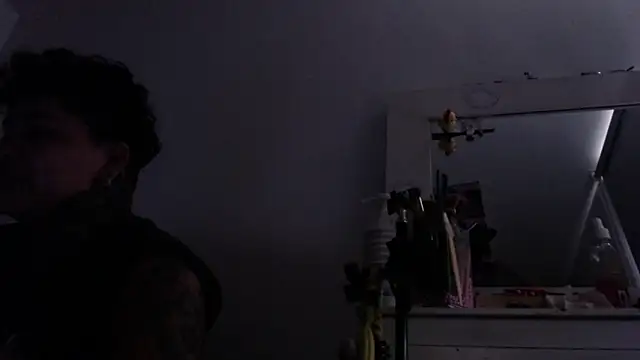 Techno_420_ élő XXX-chatje