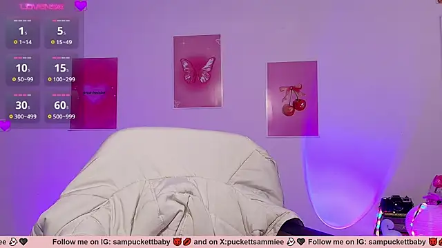 Sampuckettbaby élő XXX-chatje