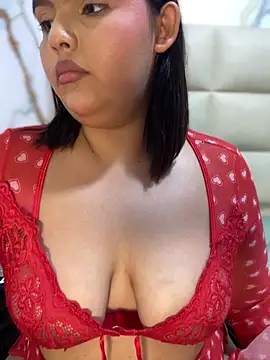 Lia_sexx élő XXX-chatje