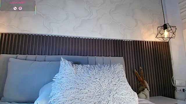 Živý XXX chat SHANONCLARK