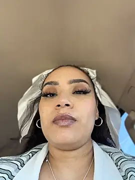 צ'אט XXX בשידור חי של CarmelaAnthony