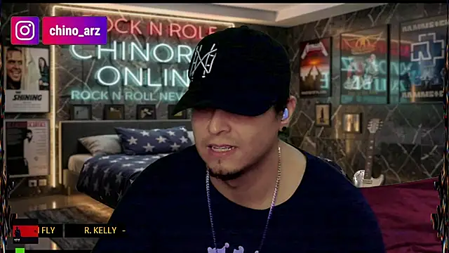 chino_roz Chat XXX in diretta