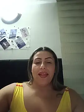 maynor_1998 Chat XXX live