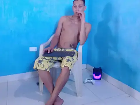 Chat +18 de masterbrave420 ao vivo