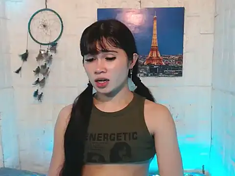 Živý XXX chat urasian_shirley21