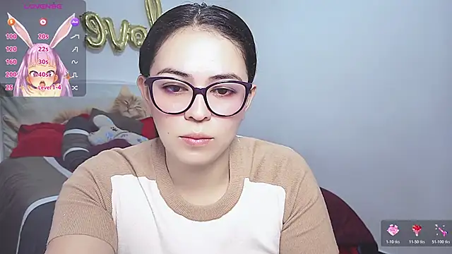 mayhott2 Adlı Modelin Canlı XXX Sohbeti