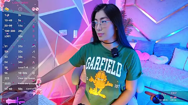 shanon- Live XXX Chat