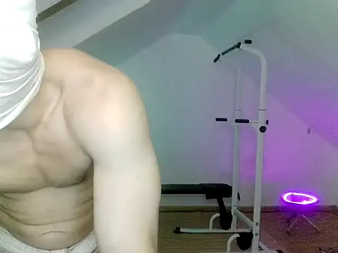 NinjaLaser Adlı Modelin Canlı XXX Sohbeti