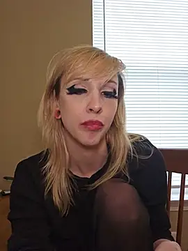 AmethystFoxx webkamerás műsora