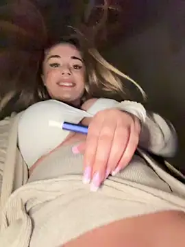 IsabellaEtthan – Naživo XXX chat