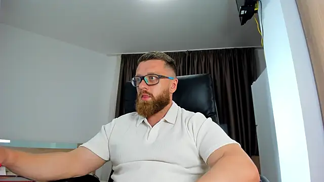 Онлайн чат XXX Findom_guy