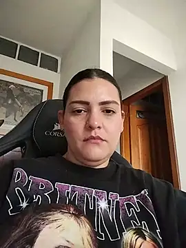 Mia_Hampton 现场XXX聊天