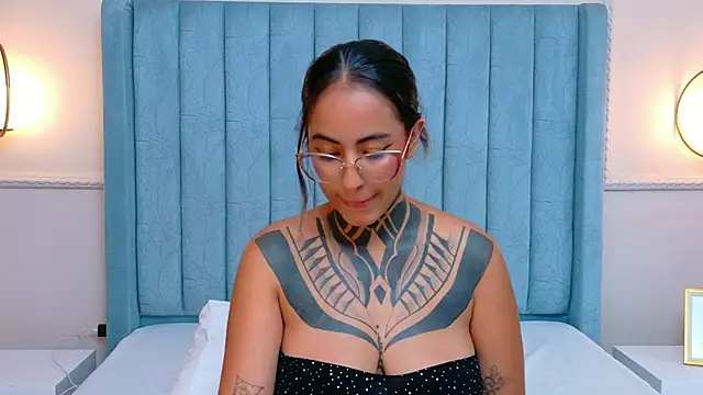 Chat XXX Live NicoleBlum