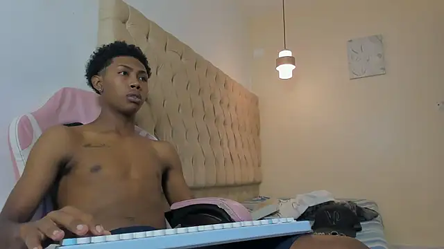 Czat XXX na żywo – Jax_Maliq