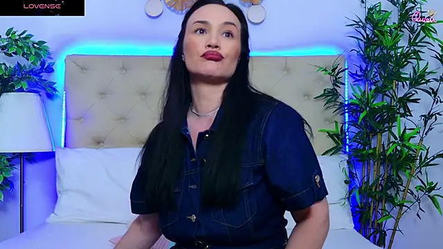 Chat +18 de Daliya_ ao vivo