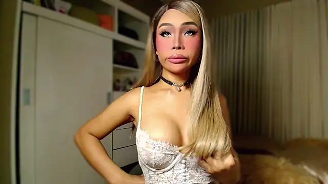 venusangelic Adlı Modelin Canlı XXX Sohbeti