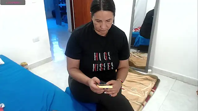 Czat XXX na żywo – LAURA_Foxht