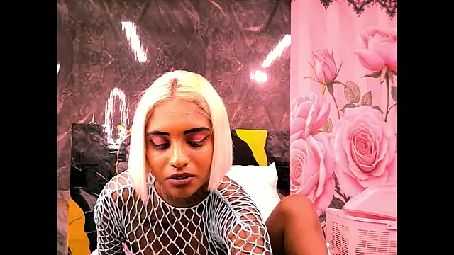 Živá chatovací místnost indian_barbie
