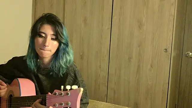 Lunapage_n Live XXX chat