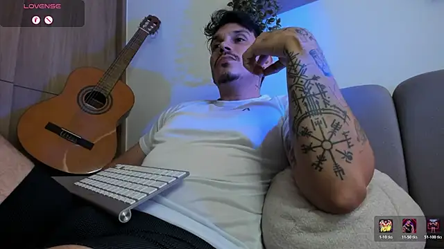 Chat +18 de alejandro_stark ao vivo