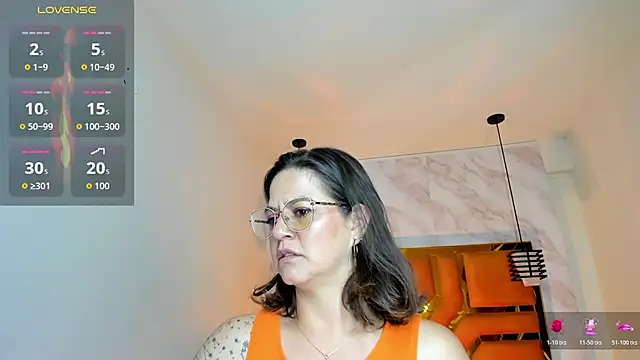 Luciifeer_'s Live XXX Chat