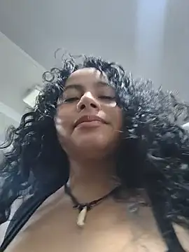 Онлайн чат XXX Yaya_watson