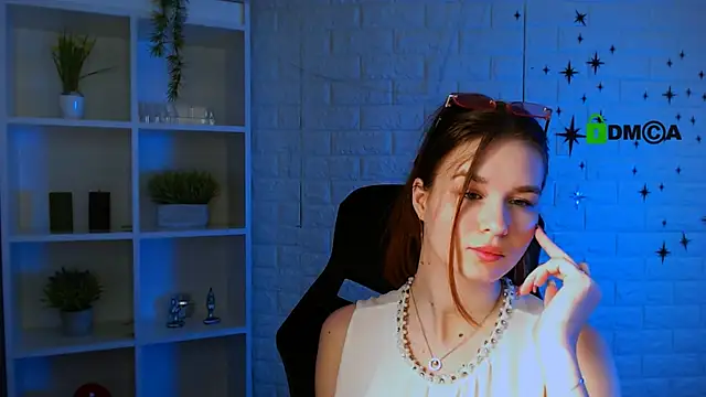 angie_foxy1 Chat XXX live
