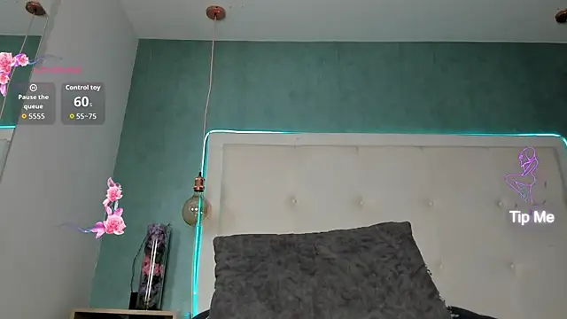 mia_gomez7のライブXXXチャット