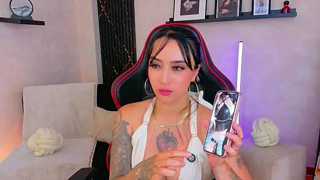 EmmyEvans1 – Live XXX-chat