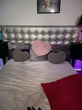 TiffanyRoxx live XXX chat