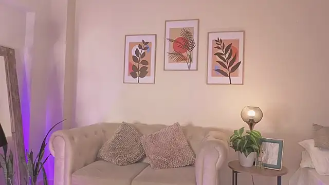 Živý XXX chat DahianaWalcott
