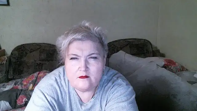 Lana555 Adlı Modelin Canlı XXX Sohbeti