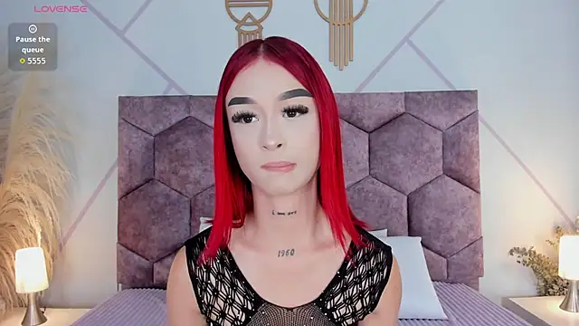 Czat XXX na żywo – _bella_rossee_