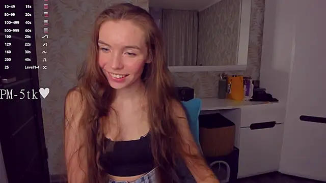 XXX chat uživo modela YonaBones