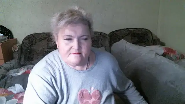 Lana555 Show in webcam