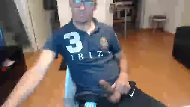 guachin_hunk 在線直播表演