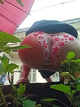 צ'אט XXX בשידור חי של July-Asian