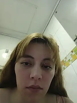 Isabella__Risky Chat XXX live