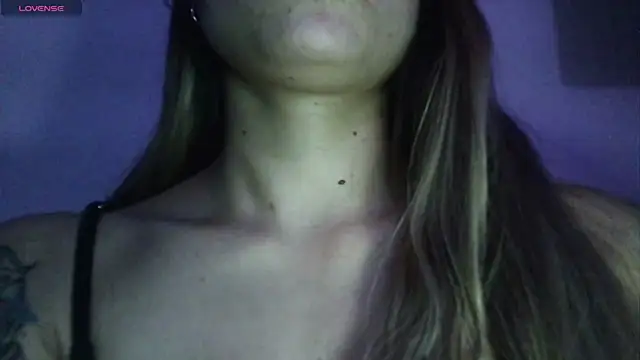 Tifanny_e 即時 XXX 聊天