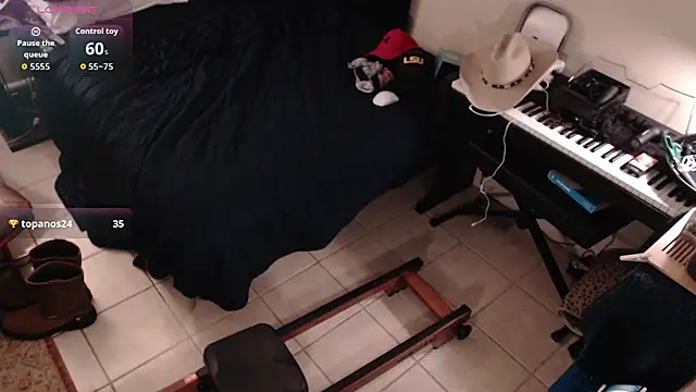 TXRyan1996 Show Webcam