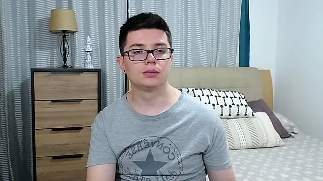 BlackFoXXX69 live XXX chat