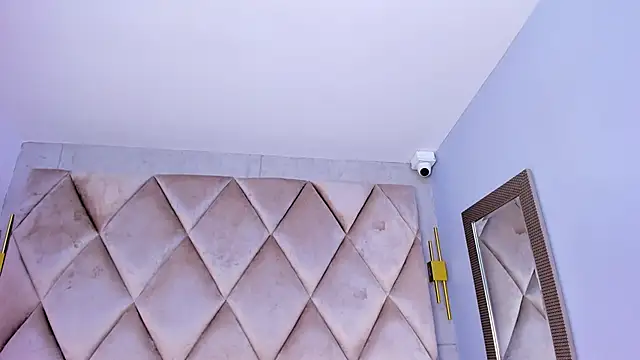 tifanyhills_'s Live XXX Chat
