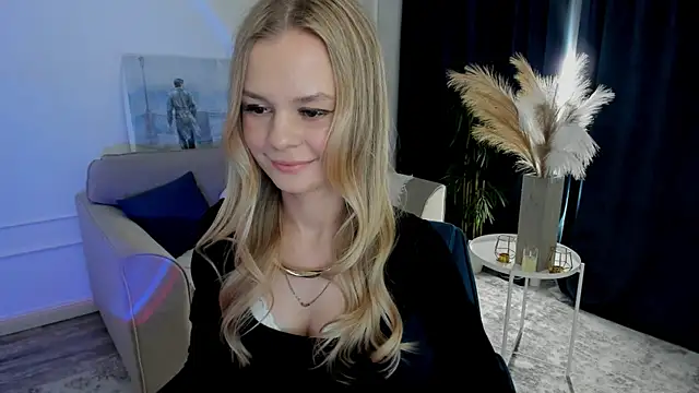 MidnighteAura's Live XXX Chat